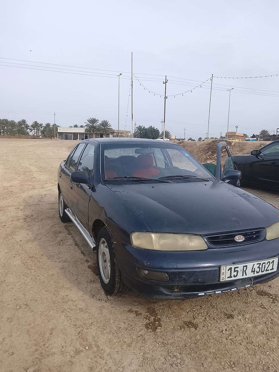السلام عليكم 
كيا سيفيا للبيع موديل ١٩٩٦
رقم انبار دولي هزه جديده
 كير عادي نضيف خير من الله العنوان
محرك مسكر جديد لا صرف 
ولا تبخير جديد لوك كهربائيات شغاله 
نضيفه كلش خياسات قليله كلش 
السعر ٣٣وبيها مجال 
العنوان واسط الحفريه 
***********
