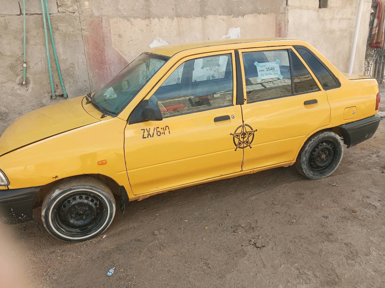 السلام عليكم سياره سايبه اصفرلك هيه وغرامات وتحويل سنويه تاخذ صافي وكامله 