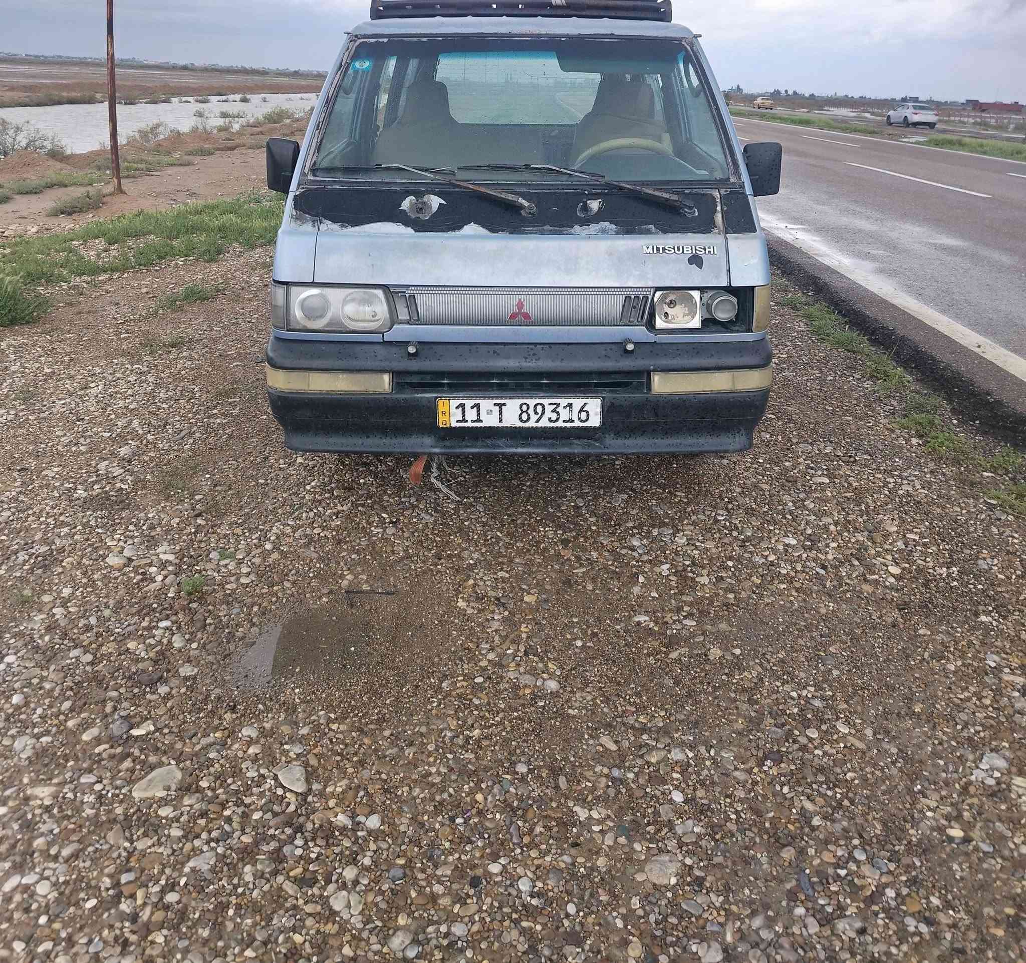 ميتسوبيشي فان حمل رقم بغداد انكليزي بأسمي سنوية لغاية 2030 سيارة مكفولة كير عادي مكينة بلادية سيارة بلادية العنوان - ديالى بعقوبة للاستفسار ***********
