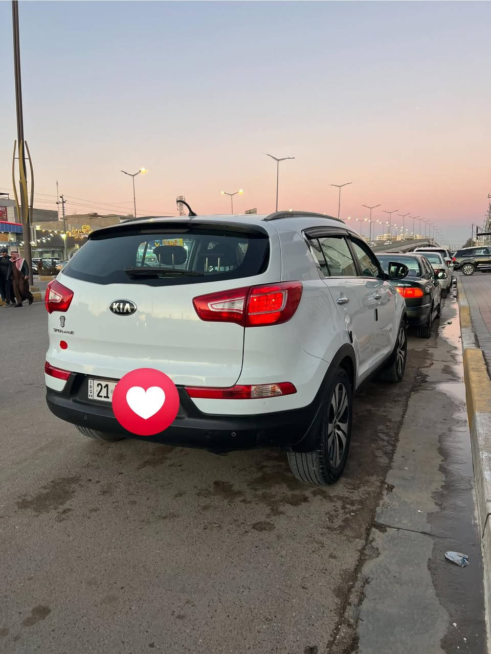 السلام عليكم متاح سبورتج 2014 خليجيه ماشيه 137 الف السياره رقمه سليمانيه تحويل مباشر  محرك 2000 دوش سياره مكفوله و السونار مرفق مع المنشور السعر 155 بيه مجال بصيط  مكان السياره الفلوجه للتواصل ***********.
