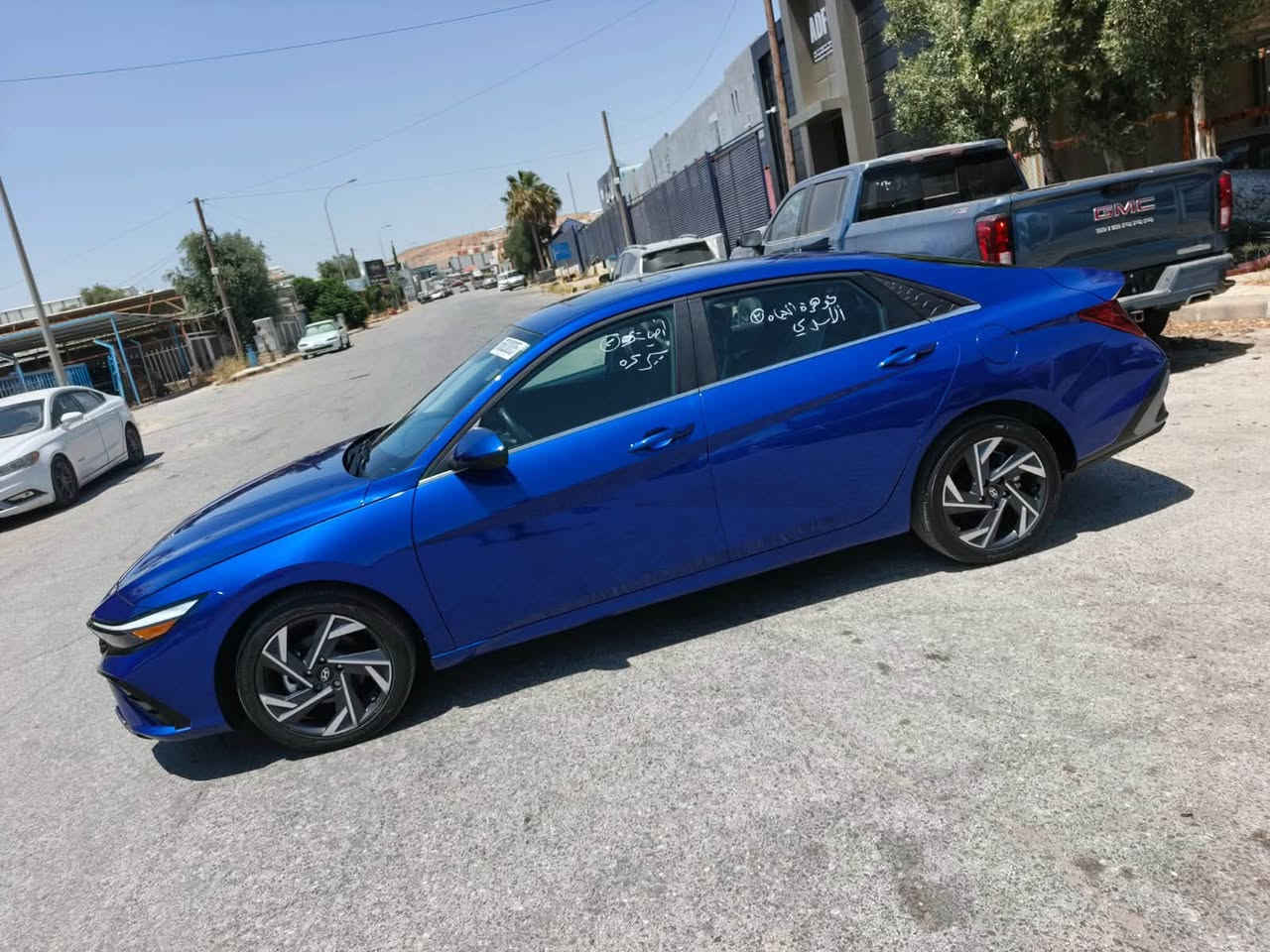 🔥 للبيع هيونداي إلنترا 2024 SEL 🔥

إذا تدور على سيارة حديثة ومواصفات كاملة، هاي فرصتك!

🚘 المواصفات:
✅ موديل 2024
✅ فئة SEL
✅ محرك 2000 سي سي
✅ تشغيل بصمة
✅ شاشة كبيرة
✅ فتحة سقف
✅ رادارات جانبية
✅ حساسات
✅ إنارة LED داخلية
✅ تحكم بالستيرن
✅ 3 وضعيات قيادة

🛠️ حالة السيارة:

* حادث خلفي (جاملغ)
* نص صبغ فقط
* بدون فتح إيرباك
* بدون أي ضرر بالشواصي

📌 رقم الشاصي:

KMHLS4DG0RU844501
 العنوان حله 
الاستفسار *********** 
السعر : 163 وبيه مجال قليل
