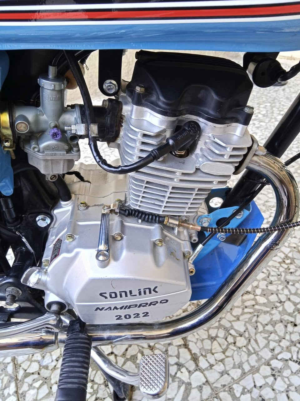 4كير جديده موديل 22 اوراق أصولي
السعر 850 وبيها مجال


**إذا كنت صاحب هذا الإعلان وتريد حذفه لأي سبب، رجاءا أرسل رسالة إلى الدعم الفني**