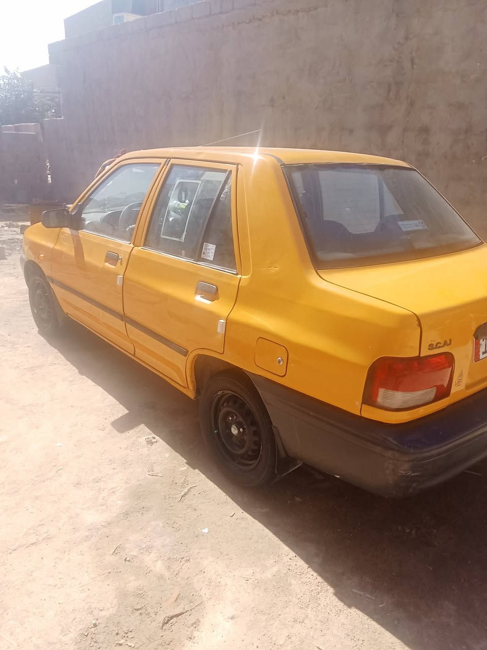 سلام عليكم لبيع موديل 18سيار حلو مصفر هاي غرام مابيه مكان سيار كربلاء سعر 44وبيه مجال ***********
