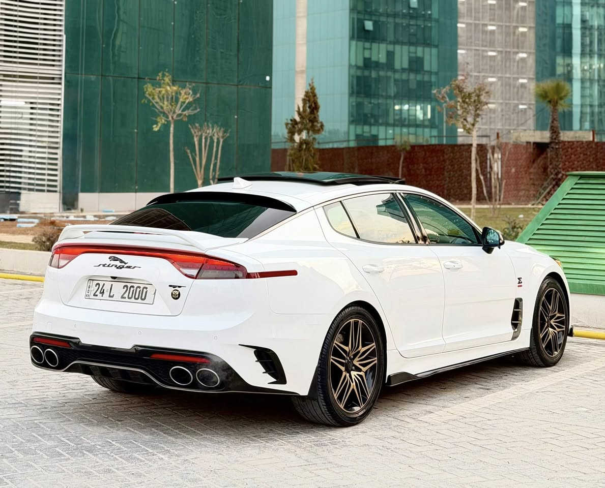 سلام عليكم شباب للبيع ستينكر موديل (22 )كندي كلين السيارة بدون صبغ بدون تعديل السيارة 6سلندر تون تيربو فول مواصفات داخل احمر ماشية 29000ميل السيارة جدادة لوك نقص برغي ماكو مصروف عليهة كماليات 700$ وعليهة تزويد كامل والي يعرف بلتزويد يعرف الاسعار عليهة 
1-شوت k&nسعرهة 750$
2-عليهة انتر كولر مشي موتو 550$
3-عليهة بلكاتHKS ريسنك 350$ 
4-عليهة مجاول ريسنك 800$
5-عليهة فيت بم ريسنك 450$
6-عليهة JP4جهاز برمجة 750$
7-عليهة فلنجات ريسنك اربعة 550$
8-جناح سكوربيون اصلي 450$
9-ستيرن RPMكاربون فايبر900$
السيارة مصروف عليهة كلش هواي والسيارة جديدة بمعنى الكلمة على ايد شخص من ترقمت لحد الان لاداخلة حلبات ولااستعراضات والسيارة احلى من الصور واجدد داخل وخارج ماذكرت المواصفات لان الصور تحجي (رقم عادي ويه السياره )
 سعر السيارة 28000$
مكان السياره حالياً بأربيل 
للاتصال ***********
