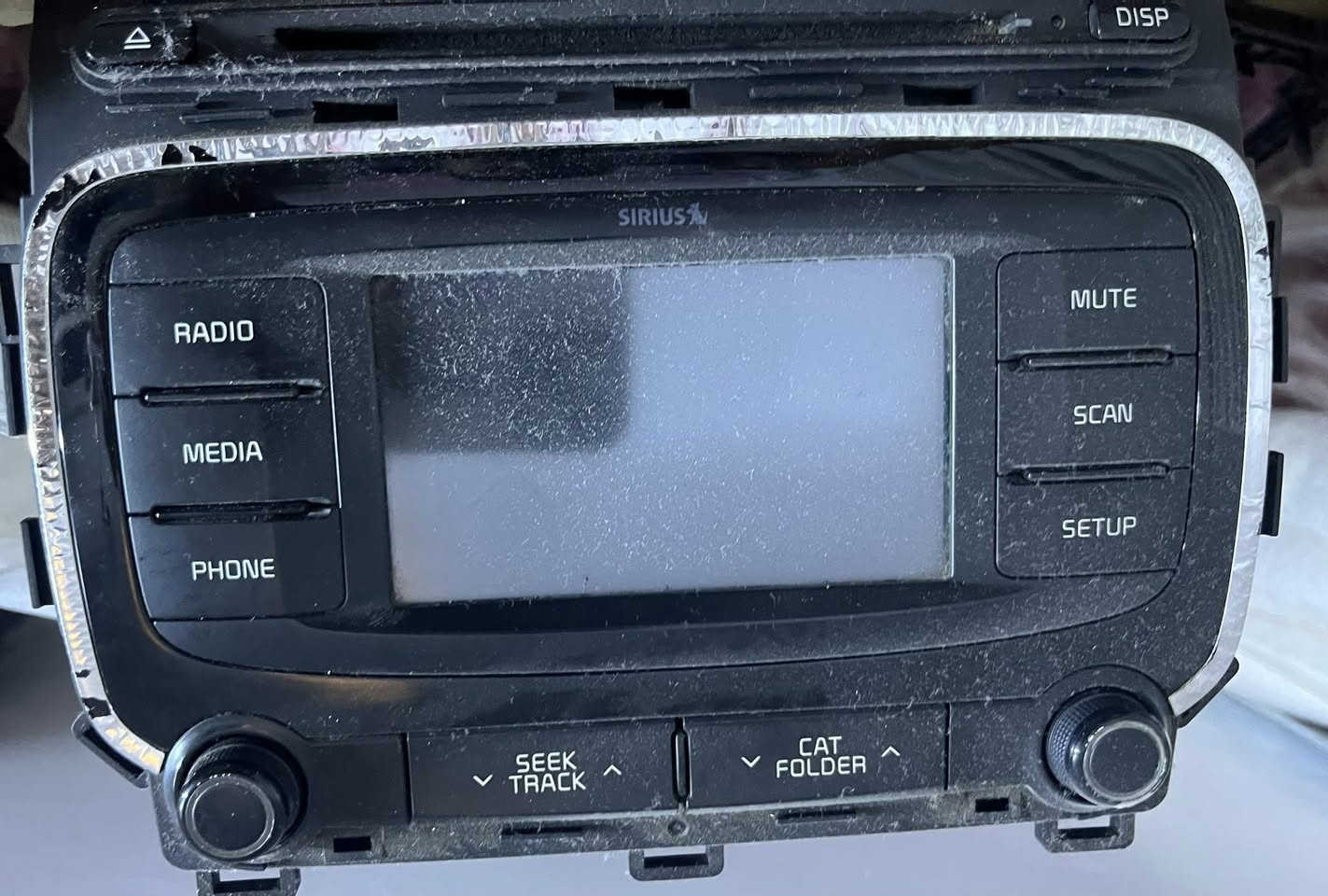 شاشه فورتي من موديل ١٣ الى موديل ٢٠١٨ يرهم قيم واخذ ***********
