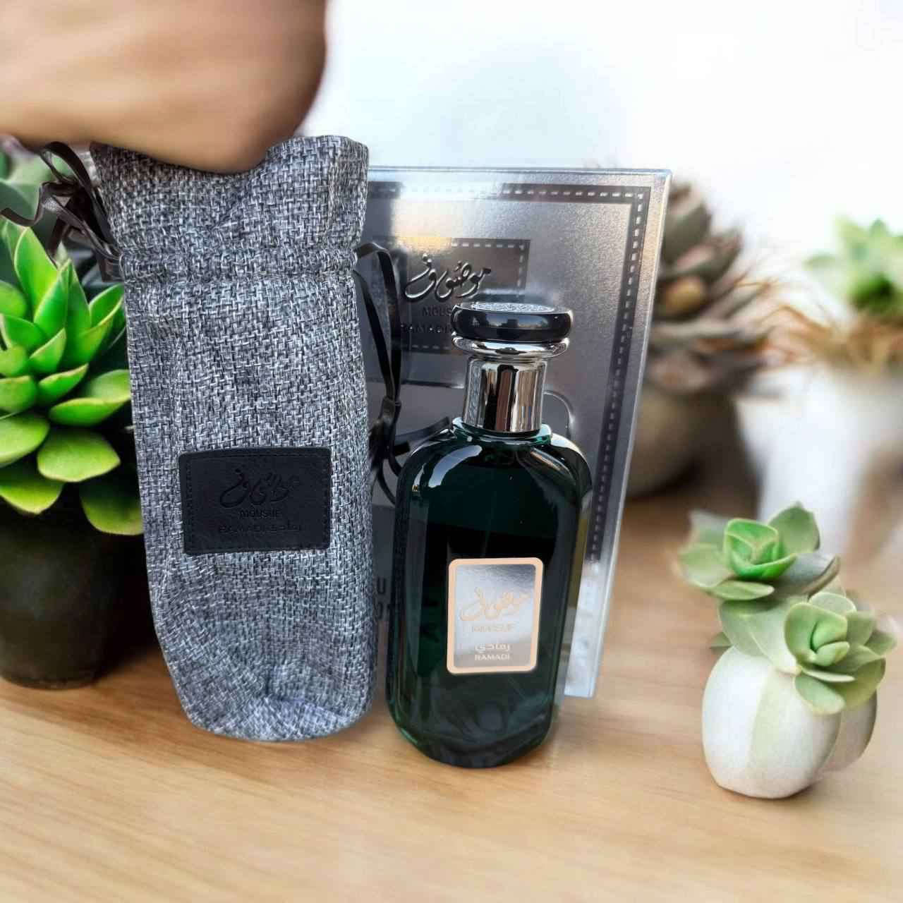 عطر موصوف الرجالي والنسائي
 عطره رهيب يشبهه العطور الفرنسيه العطر تمشين ويمشي وراج فواح وراقي يصلح للهدايا 😍💁🏼‍♂️
عطر موصوف الغني عن التعريف للنساء والرجال يبرز العطر نكهات العود والفانيلا والعنبر..
الزجاجة بحجم ١٠٠ مل❤️
سعر الدرزن ٧٥ الف درزن 12 قطعة بغداد, العراق


**إذا كنت صاحب هذا الإعلان وتريد حذفه لأي سبب، رجاءا أرسل رسالة إلى الدعم الفني**