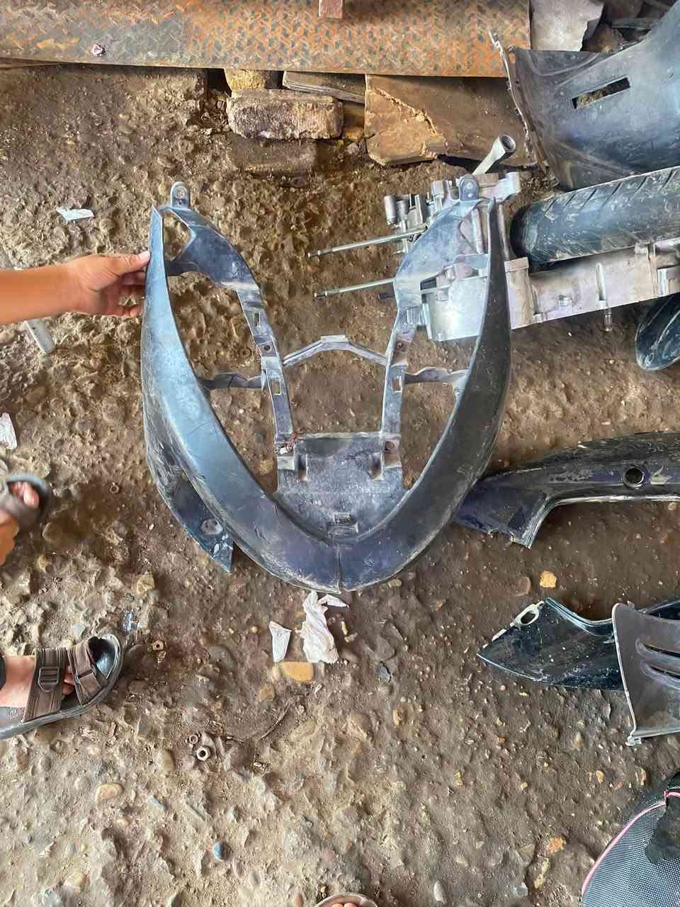 سلام عليكم غراض ماكس عدله كلمن وسعره هذه رقمي ***********
