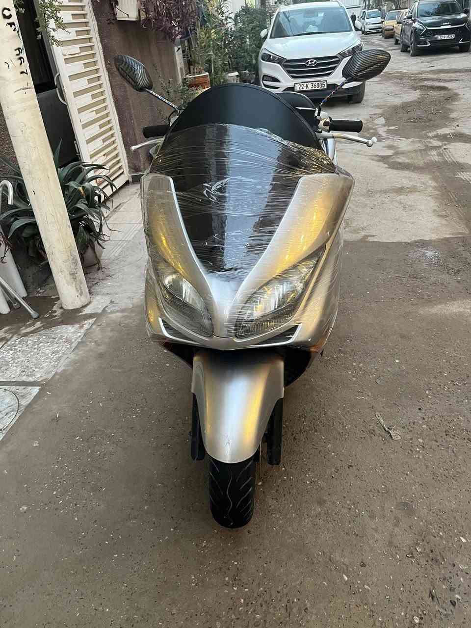 السلام عليكم 09 مابيه اي نقص مكان بغداد الحسينيه سعر 700 /***********
