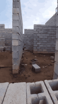 السلام عليكم عندي بيت للبيع مساحتة 130متر واجهة 10 ونزال 13 موقع حي الزهراء حي شمر استفسار أكثر اتصل***********
