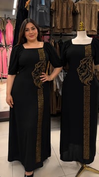 كشمير السعر 12 قياسات من سمول الى اكس لارج للحجز دايركت او 07770140010
