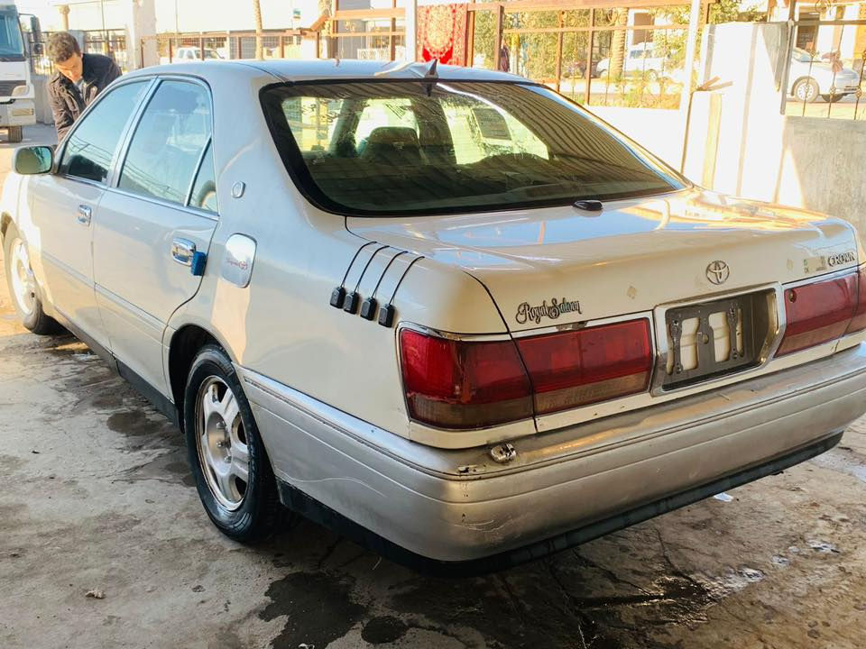 السلام عليكم
ملكة كراون للبيع شرط محرك وگير للتفاصيل ***********
