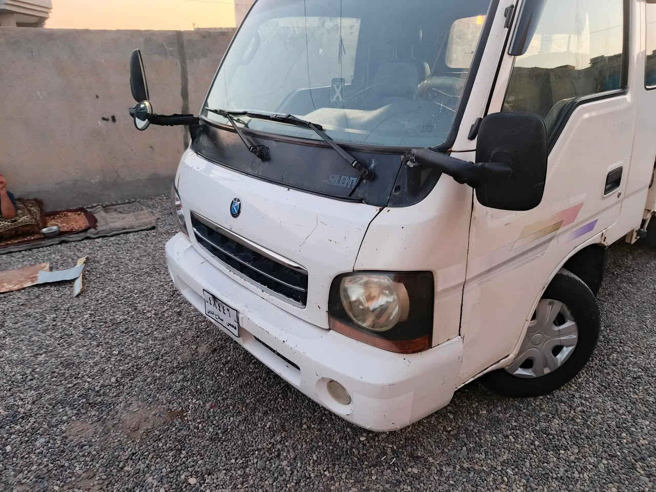 السلام عليكم كيه بزون موديل ٢٠٠٣ ام الحاكيه ما مسجله محرك كير اكسن شرط تبريد شقال تفياه شقاله شاشة شقاله كهرباء كله شقاله سيارة جاهزة مابيه نقص مكان السيارة الشرقاط البيع نقد عتضر عن المروس  السعر ٣٦وبيه مجال رقم هاتف ***********
