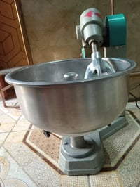 للبيع عجانه جدر ينفصل 10 كيلو مكاني بغداد جكوك قريب على الكاظمية السعر...