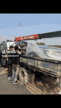 يتوفر لدى مجمع علي ماني  لتجارة قطع غيار السيارات
عن وجود كافة ادوات قطع غيار  سيارة ( امبالا  وجاجر و ماليبوه  وكروز )🔥

البيع جملة - مفرد وباسعار تنافسية

العنوان / الرميثه / الحي الصناعي 
للاستفسار 
‬‏‪0781 724 3395‬‏ علي
‏‪0781 721 9366‬‏ سيف
يوجد توصيل لكافة انحاء العراق  🚖
