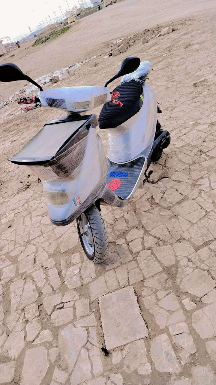 ماطور بزون ابو البرده ماطور نظيف كهربائيات كامله تشغيل سلف كشير نظيف ضخم تواير ونظافيوملحوم العنوان موصل الايمن العبور*********** السعر 225 وبيها مجال
