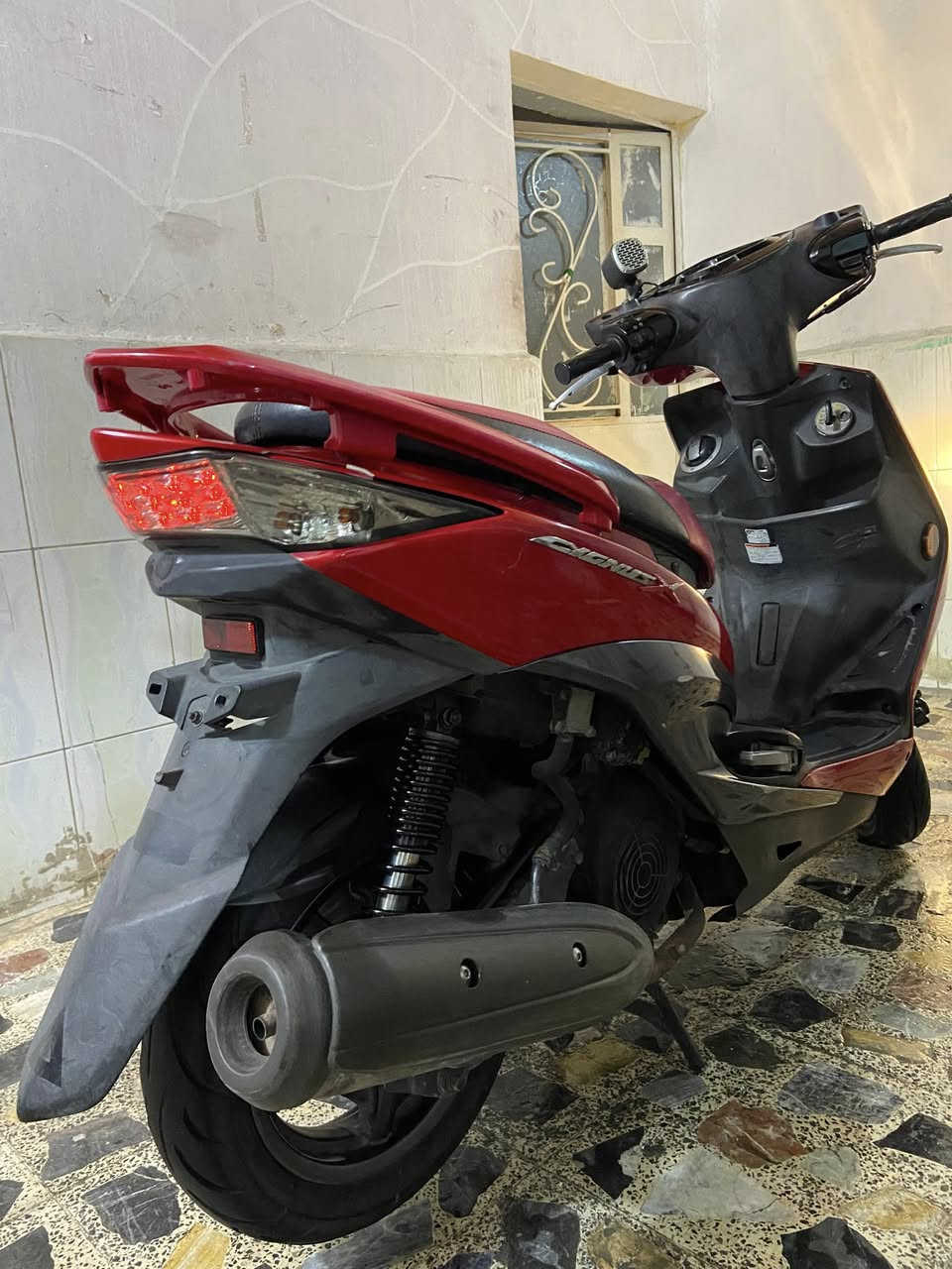 السلام عليكم سكنس لد يابانية ستاند كهربائي قبق نفخ دراجة جديدة مكفولة كفالة عامة هـ ***********
