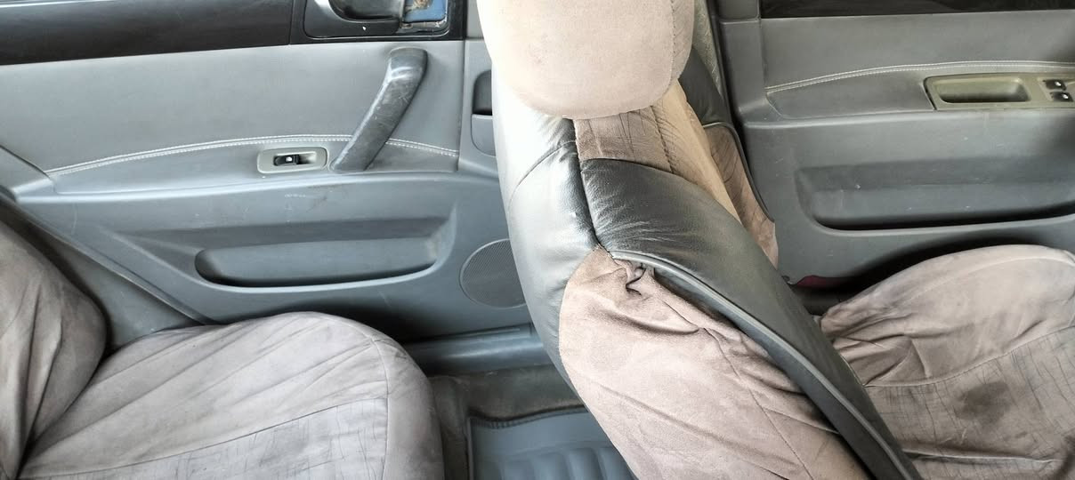 ياالله.
اوبترا موديل 2004 مصبوغة حزام صبغ درجة اولى گير ومكينة خير من الله حدادية كلش زينة رقم واسط جديد السنوية إلى 2030 السيارة متعوب عليهة وترايهة ناعم مداور ثاني يوم عارضهة ب 47 ومجالهة قليل 
اخوان اني مكلف بالنشر وهذا رقم راعيهة 
***********
