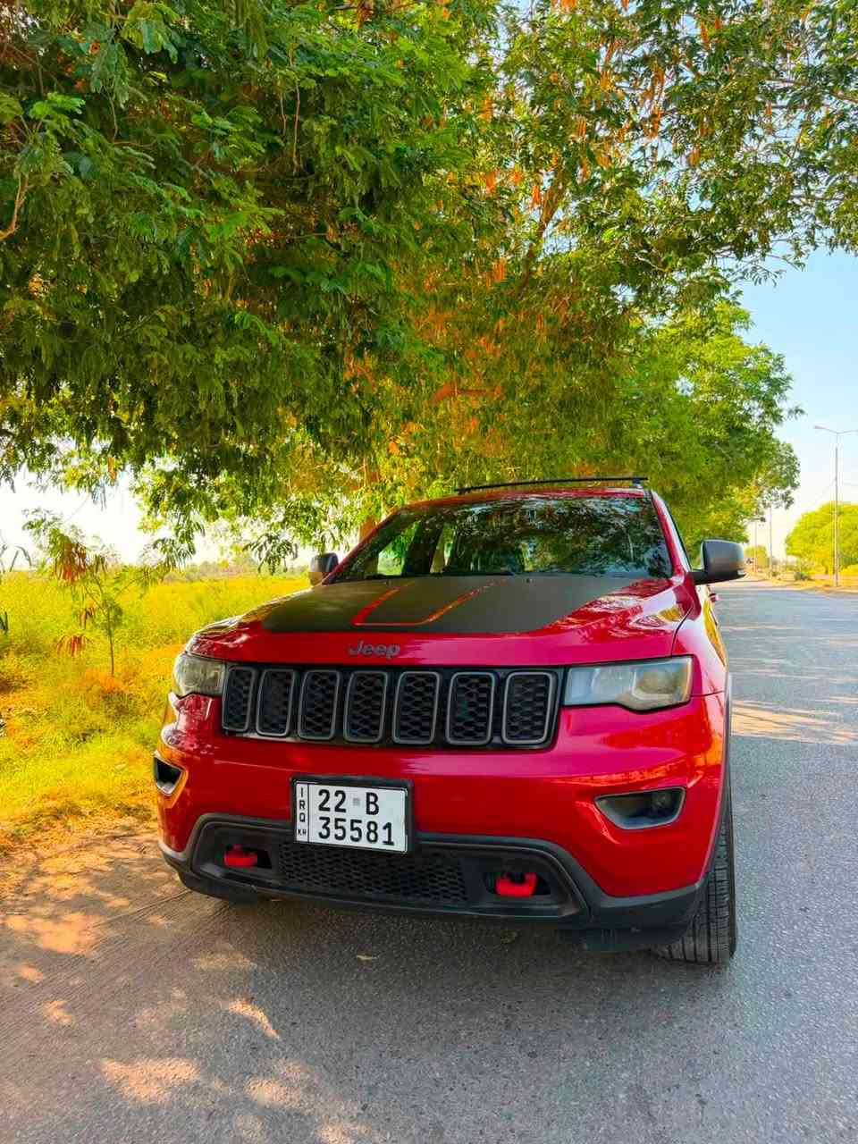 جيب تراك هوك موديل 2017وارد امريكي بدون حادث فقط بارد بيها فوووووول مواصفات جيب تريل هوك 2017
فول فول مواصفات جكات فتحه
رقم 

الموديل :"2017. (امريكي) . 
المحرك ". 6V 3600 .
العداد :105 mi
اللون : ماروني

المواصفات :
* دفع رباعي 4x4 
* نظام تعليق هوائي (جكات)

* تعديل وضعيات مقود السائق كهربائيا
* مرايا تعتيم ذاتي
* المرايا الجانبية قابلة للطي كهربائيا مع تعتيم ليلي
* سقف فتحه
* المصابيح الأمامية زنون 
* كشافات الضباب زنون 
* دخول ذكي
* تشغيل عن بعد 
* الصندوق الخلفيي كهربائي 
* ذاكرة لحفظ وضعيات الجلوس للسائق
*غرفة السيارة بالكامل جلد
* المقاعد الأمامية كهربائية
* المقاعد الأمامية تبريد وتدفئة
* المقاعد الخلفية تدفئة
* حساسات خلفية 
* تدفئة ستيرن 
* كامره دواره 
* محدد سرعة 
* شاشه كبيره
*نظام اطفاء المحرك تلقائي
*نظام تقليل صرف البانزين 
*سبورت
*ماوس وضعيات قياده 
*ديل هوك امامي 
*دبل اكزوز خلفي
*اشاير بلمري الجانبيه
*مختمه تراك هوك 

الضرر :بارد 

كير ممتاز
محرك مبدل بساتم مديل 14 المرغوب شرط بانزين عادي وعلى فحص لا ادوانز 
رقم ارييل بسمي شرط التحويل 

للاستفسار الاتصال على الرقم
***********
مكاني بابل

