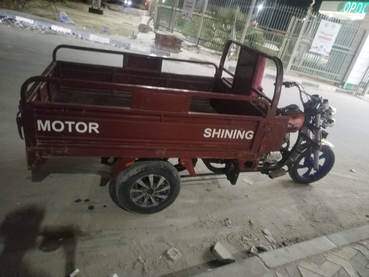 السلام عليكم  ستوته البيع بدون محرك مديل 2017 اورق اصولي بسمي  مكاني النجف حيدريه خان النص 
*********** بيع مستعجل
