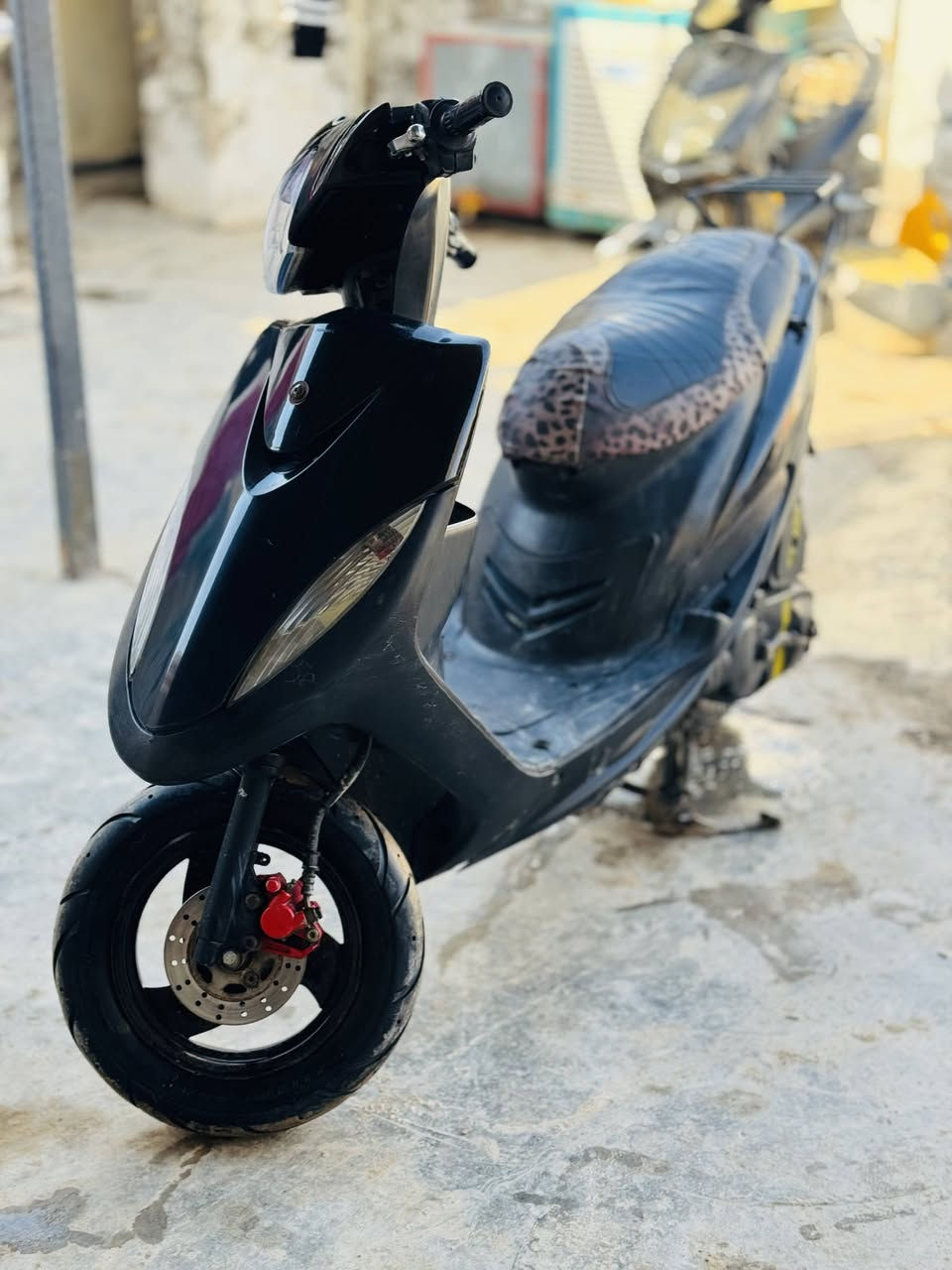 ماكس عدله بعدها رمبه ختم واحد محرك بلادي شرط اخرس نقصها باتري فقط ربع هندر شرط مكان بعقوبه سعر 575 بيها مجال شراي اتصل ***********
