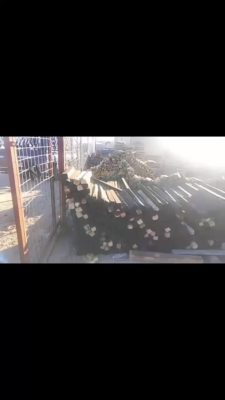 سلام عليكم يوجد خشب مستعمل مختلف القياسات العنوان الفلوجه الزويه قرب جسر الجديد رقم التليفون*********** ***********
