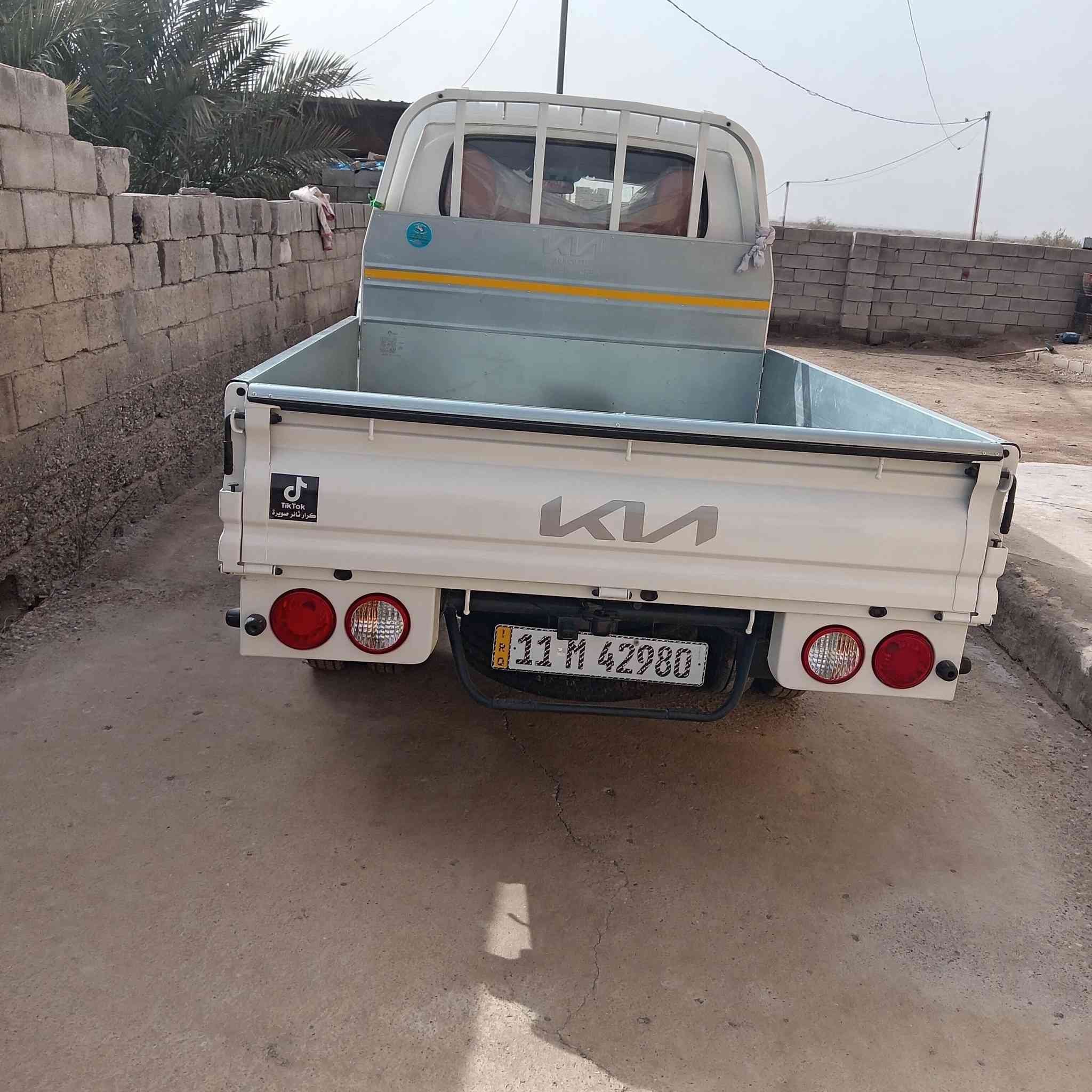 السلام عليكم سياره كيه دبل قماره رقم بغداد ماشيه 200كيلو والاستفسار على هاذا الرقم ***********
