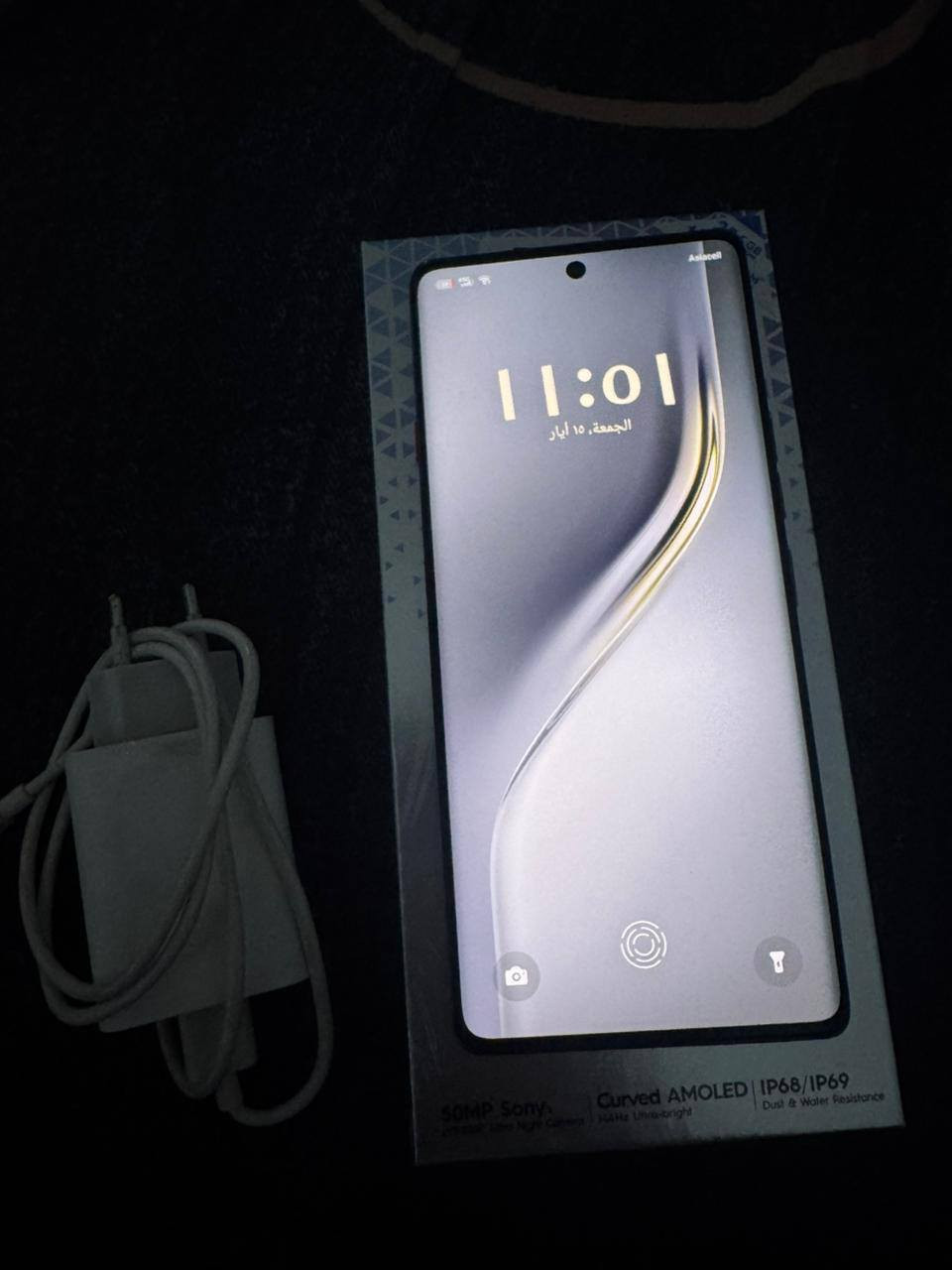 تكنو كامون 40 برو 5g بطارية 5200 ملي امبير الشاحن 45 واط يدعم شحن السريع معالج ممتاز يدعم 90 فريم ببجي وباقي الالعاب 120 او 90 الوزن 175 خفيف جداً ماتحس بي الرام 8 + 8 ممتاز في الالعاب والتصفح كامل ملحقات.
تكنو كامون 40 برو 5g بطارية 5200 ملي امبير الشاحن 45 واط يدعم شحن السريع معالج ممتاز يدعم 90 فريم ببجي وباقي الالعاب 120 او 90 الوزن 175 خفيف جداً ماتحس بي الرام 8 + 8 ممتاز في الالعاب والتصفح كامل ملحقات. 
 للأستفسار اكثر واتساب ***********

بي ضربه خفيفه بل حافه وما مأثره ع شاشه. 

السعر : 300 بي مجال
العنوان : بغداد
