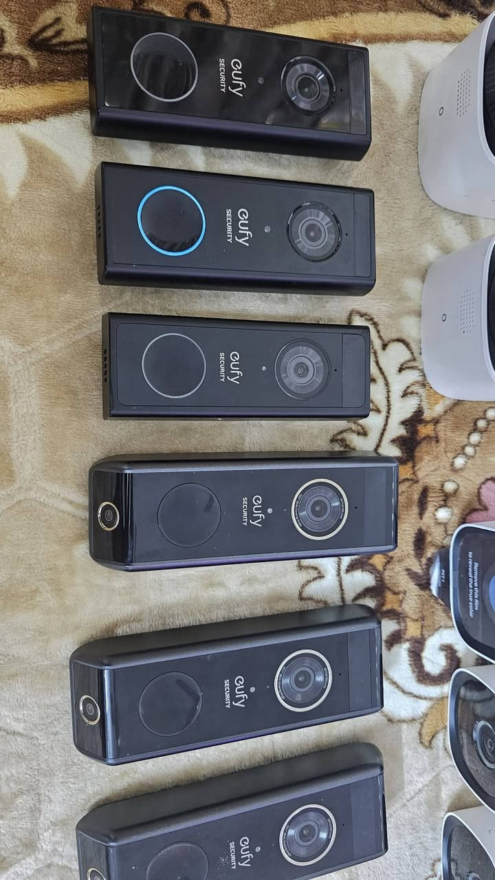 السلام عليكم
٥٠ كاميرا ماركه eufy شركه انكر
اغلبهن طاقه شمسيه وشحن  ومتحرك ٣٦٠ درجه
السعر ١٥ الف للقطعه 
ابيع شلع 
كلهن مفحوصات وشغالات


**إذا كنت صاحب هذا الإعلان وتريد حذفه لأي سبب، رجاءا أرسل رسالة إلى الدعم الفني**