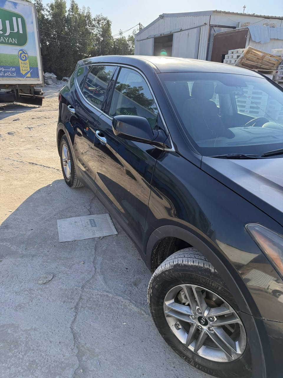 السلام عليكم اخوان
سنتافي سبورت 2018 الحادث بس الي بالصور ماشيه ١٢٥ الف مواصفاتها شاشه كامره دواره مثبت سرعة و مثبت نزول منحدرات محرك٢٤٠٠gdi مبيها صبغ 
مكانهع بابل
رقم بغداد باسمي تحويل ثاني يوم
سعرها 150 وبيها مجال

0790 239 1486
