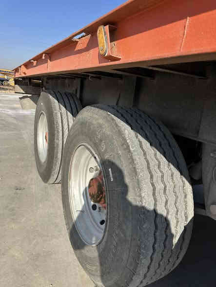 السلام عليكم عربانه اوربيه طول 13.60 شاصي مكفول تخم تاير كهربائيات ابريك جاهزه للعمل للاستفسار *********** حيدر .
