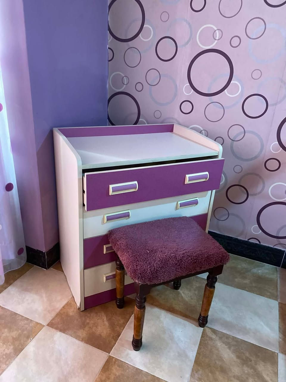 غرفه نوم اسره عدد 3مع مكتب ومكتبه وكنتور وكومدي كبيره وكومدي صغيره مع كنتور وعلاقه ملابس 3 دواشك سبرنك ومع برده 9 امتار سعر 300 الف موصل حي المهندسين


**إذا كنت صاحب هذا الإعلان وتريد حذفه لأي سبب، رجاءا أرسل رسالة إلى الدعم الفني**