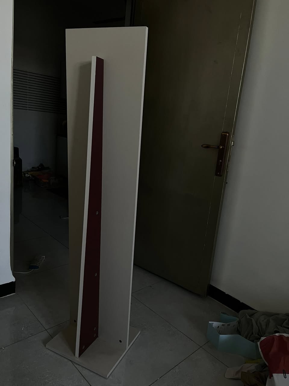 غرفه سبع قطع سعر 800 الف جديده مابيها اي ضرر تواصل ماسنجر او واتساب ***********
