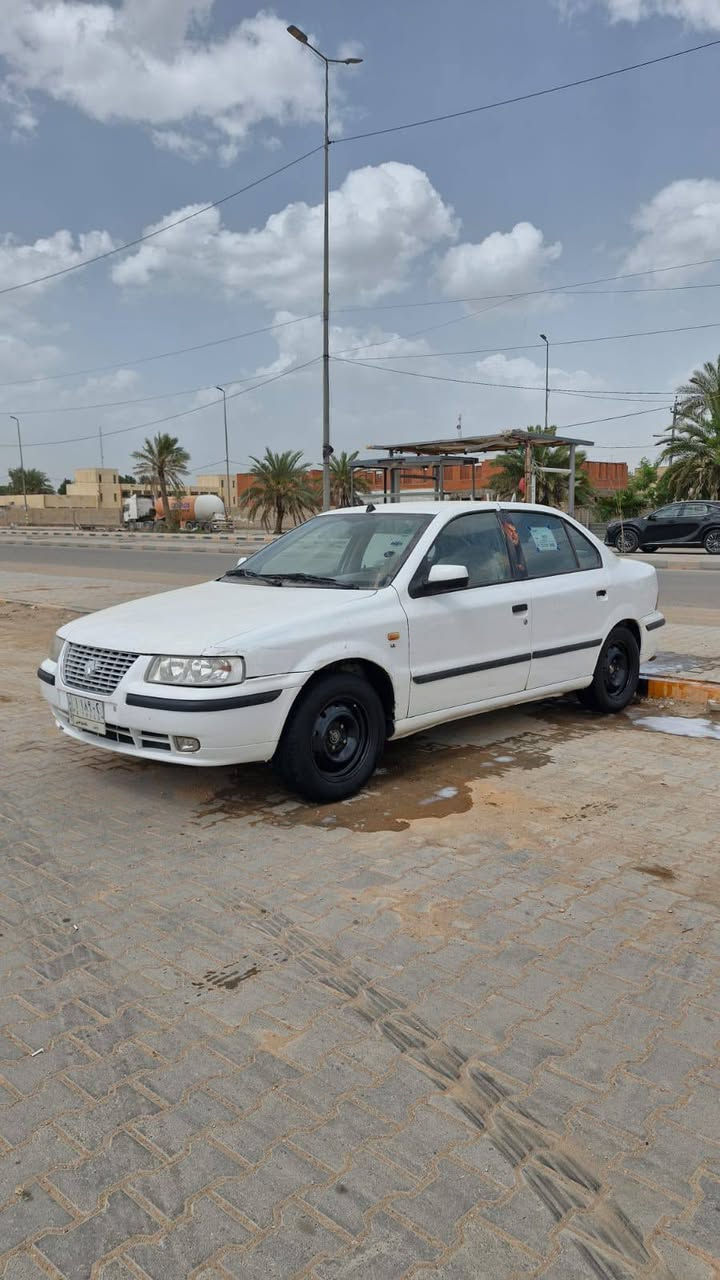السلام عليكم سمند للبيع موديل 2011 سنويه ما ساقطه لل 29 رقم بابل مشروع وطني جير ومحرك وحداديه كهربائيات تخن تاير كلها جاهزه تبريد ثلج❄️ زائد تدفئه شغاله سنتر لوك شغال ناطق شغال كتالوج مالت الشركه موجود والسياره الجديده شوفه عينك ما متعوبه مال جناي ما بيها ضربه كفاله من الضربه ولا صبغ ولا تبديل اترايك وين ما عجبك السياره الجديده لا خياس ولا بيها شيء والسياره مكانها نجف شارع المطار والسعر42 وبيها مجال خاص ***********
