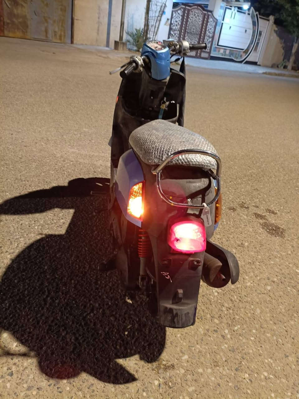 سلام عليكم دراجه بوليس للبيع مكاني البصرة ودراجه مكفوله من لتاير للتاير واي خلل مابيها مكفوله كفاله عامه وصارلها شهر من منزلها من الرمبه وأقل حته وما طالع بيها وكلشي بلادي بيها وما ملعوب بيها والسعر مليون وميه وبيها مجال حك الجيه والشراي يطب خاص


**إذا كنت صاحب هذا الإعلان وتريد حذفه لأي سبب، رجاءا أرسل رسالة إلى الدعم الفني**