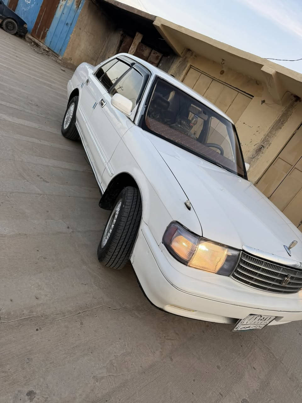 السلام عليكم للبيع بسعر مناسب ب65 وبيها مجال ويرهم مراوس
ارنب للبيع بلادي يسرى
مديل 92
  رقم صلاح الدين  بسمي سنويه  
موصفات 
فول اتوماتيك 
تبريد تدفى شغال 
سنتر لوك شغال 
غرفه جديده 
بطاين جدد 
صدر جديد 
تايرات جدد
 ايسر بلادي محرك بطه ٢٥٠٠  وكير بطه  تخم تاير مصبوغه احزام شرط بدون دواخل او دكت جاكوج 
مكفوله من كص ونقل جثه 
المكان صلاح الدين (بيجي)
 السعر 65 بيها مجال بسيط 
***********
***********
