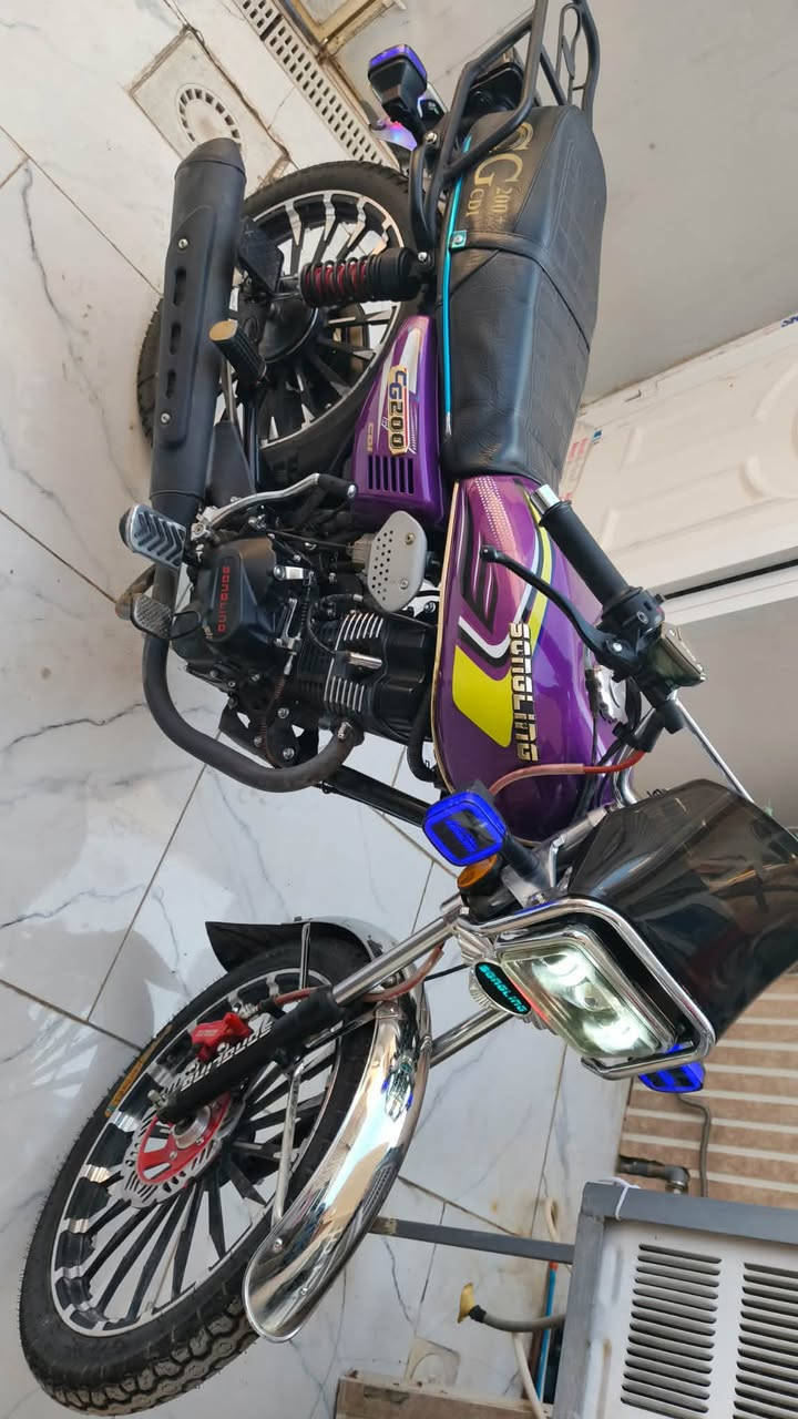 ***********

سلام عليكم دراجة ايراني مديل 26دراجة فول نضافة مكفولة مكاني لحسينية مال راشدية
