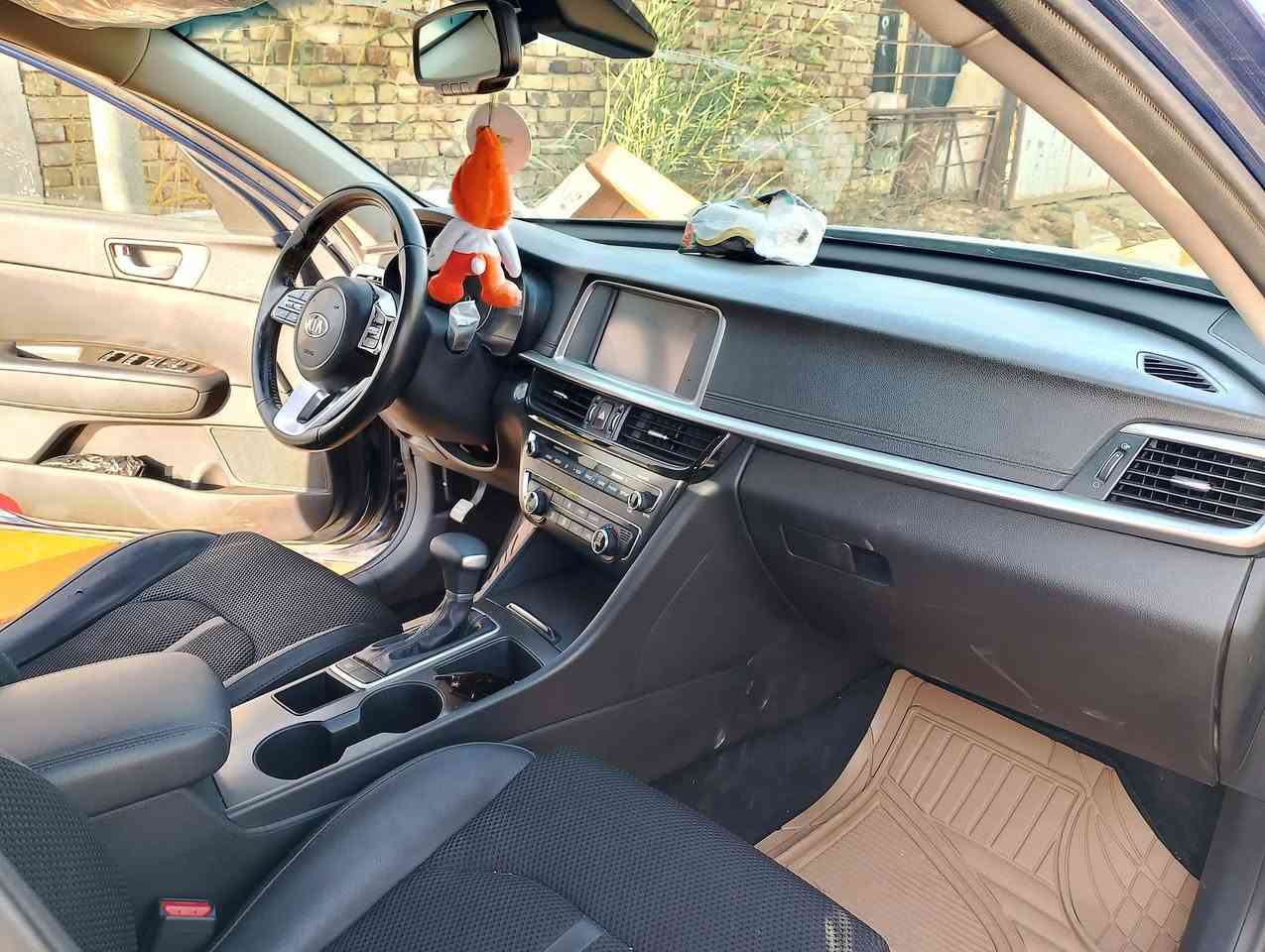 السلام عليكم 
اوبتما 2019 رقم بغداد وارد امريكي ماشية 40 ألف فقط سيارة جديدة بالباگيت
المواصفات : 
رادار امامي / تحديد مسار / رادار جانبي / لدات / شاشة كبيرة / كامرة دوارة / ٣ انظمة قيادة / كروس سرعة / شاشة اعطال / مانع انزلاق / مكينة ٢٤٠٠ / بلوتوث / اواكس 
مكاني ناصرية
للتواصل والاستفسار : ***********
