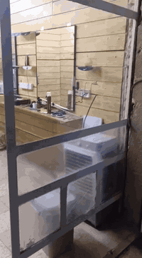 جام خانه اللبيع عرض مترتين ونص وطول مترتين ونص مكلف بالنشر اتصل على هذا رقم  
‏‪***********‬‏
