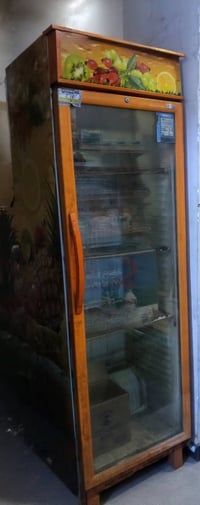 ثلاجات للبيع مكان بغداد رقم التواصل 07759595308 وبي واتس