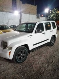 ليبرتي • ٢٠١٠ • محرك وكير