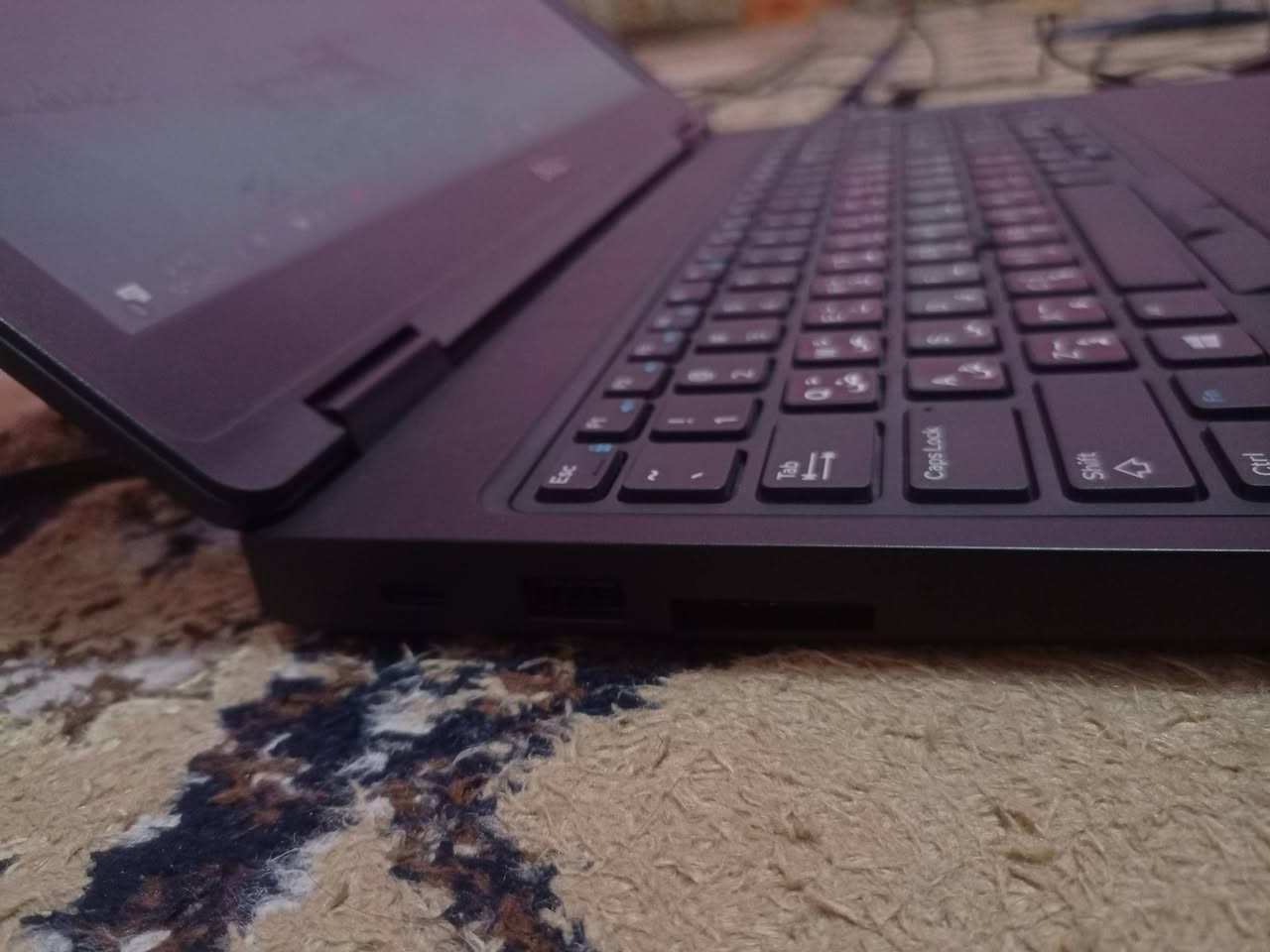 🔥 للبيع Dell Precision 3530 workstation 🔥
🚀 لابتوب قوي جداً للألعاب، المونتاج، التصميم، والشغل الثقيل
⚡ أداء عالي وسريع بدون تعليق

✅ Core i7-8850H الجيل الثامن
✅ معالج H مخصص للأداء العالي والكرف
✅ كارت شاشة خارجي NVIDIA Quadro P600 4GB
✅ RAM 16GB قابل للتطوير
✅ SSD 256GB قابل للتطوير 
سرعة خرافية بالإقلاع والتشغيل
✅ مناسب للمونتاج، التصميم، الدراسة، وبرامج الذكاء الاصطناعي الحديثة

🎮 يشغل ألعاب وبرامج قوية بسلاسة
🔥 جهاز عملي واحترافي يتحمل الاستخدام الثقيل
⚡ تبريد ممتاز وأداء ثابت

🎁 ويه الجهاز:
✔ ماوس
✔ ماوس باد
✔ حقيبة لابتوب

السعر 450 وبي مجال


**إذا كنت صاحب هذا الإعلان وتريد حذفه لأي سبب، رجاءا أرسل رسالة إلى الدعم الفني**
