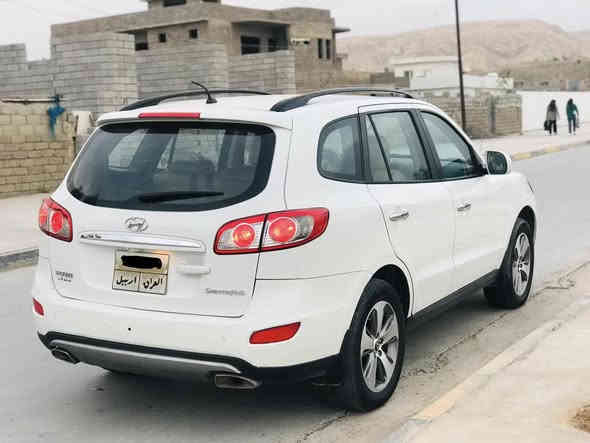 سنتافي 2012 خليجي 
بدون صبغ بدون بارد 
مكينه 4 سلندر 2400 شرط لاصرف لانفخ 
رقم اربيل شرط الوكاله والتحويل 
كوبون بانزين بيها  ماشيه 207 كيلو 
مواصفات فول عدا البصمة 
سلايت 
سبعة راكب
ثلاث قطع تبريد 
ويل كروم 
تبريد ثلج 
طخم تايرات جديد 
طخم امامي خلفي حداديه كلو جديد 
مكان السيارة بعشيقة
السعر 144 ورقه 
للاتصال 
***********
***********
