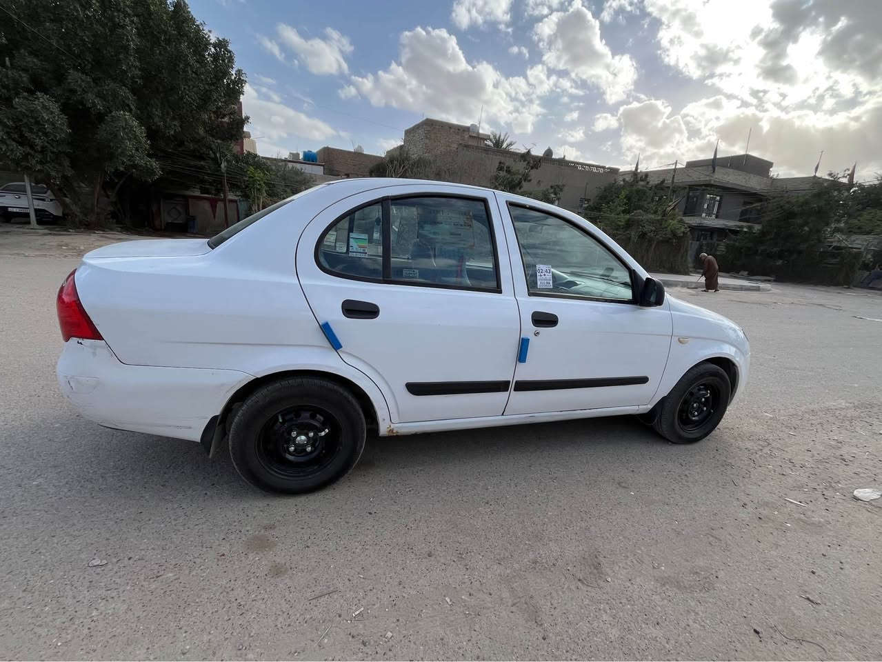 السلام تايبا 2013 إيراني سياره باسمي سنويه و هزز و ارقام جدد مصغره جاهزه من كل النواحي بدون اي نقص ناعمه تخم تاير جديد صدر جديد بدون لا نضوح و لا تبخير من أيدك للشارع مدوشمه تبريد ثلج بدون قطره صبغ و لا بارد مكفوله السعر 45 مكاني بغداد الحريه اني مكلف بالنشر للاستفسار الاتصال بصاحبها سيد حسن *********** بغداد, العراق
