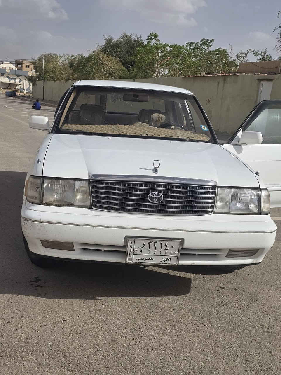 السلام عليكم ورحمة الله وبركاته
للبيع Toyota Crown بلادي، ما محوّر، السيارة بحالة ممتازة ، مصبوغة عام فقط بدون أي حادث.
✔️ مكفولة فحص من الكص ونقل جثة
✔️ الأصوليات كاملة والتحويل بنفس اليوم
✔️ هزة وسنوية جديدة
✔️ رقم الأنبار مشروع وطني وباسمي
✔️ محرك 3000
✔️ منظومة التبريد كاملة جديدة من الكمبريسر إلى الراديتر
✔️ السيارة شوفة عين، نظيفة وبالواقع أحلى وأرتب
📍 مكان السيارة: صلاح الدين
💰 السعر:88 وبي مجال 
📞 للتواصل: ***********
