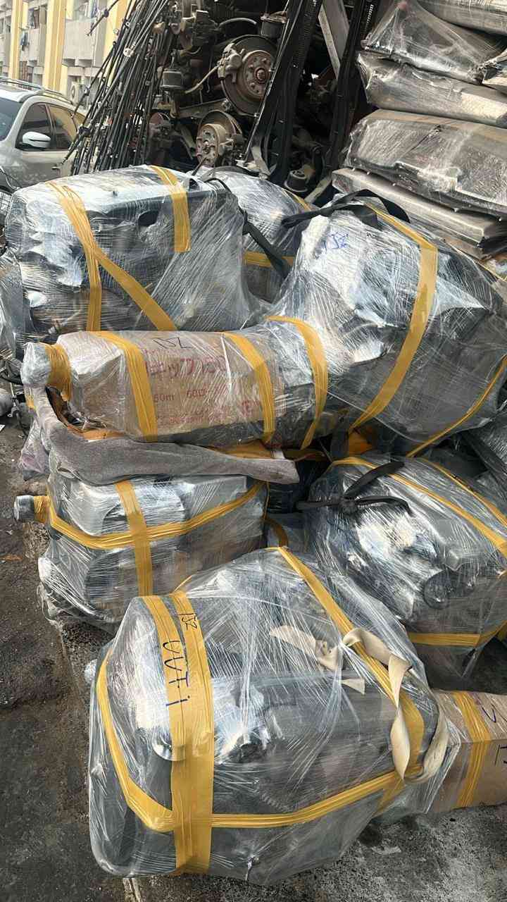 تم بعون الله تفصيخ سيارات جديدة  محركات كراون ملكة ماجستا شاهينة في في تي اي 
مجمع زيد عاشور  ***********   // ***********
النجف الأشرف حي الصناعي بلوك الثالث
