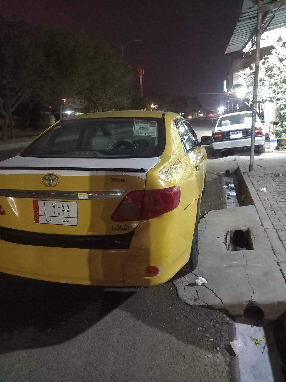 سلام عليكوم كورلا خليجي لبيع موديل 2009 مشروع وتنطي شرط تحويل سعر 77 بي مجل بي دفترن ضره مكلوب عل سكف بدون تبديل شاصي حوص لغود مكفول  ***********
