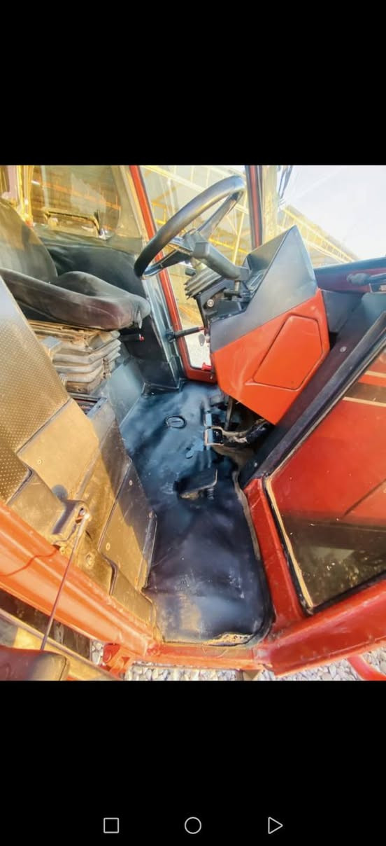 فيات للبيع حجم 115 فول مواصفات تكمه عريضه بگ بالصفحه مكينه مكفوله گير ومحرك واكسنات لابخار ولاتنقيص. كهربائيات شركه. تبريد ويه السويچ مكينه جاهزه للعمل ماتصرف اعليها الف مرقمه واسط بسمي  السعر.٤٢ وبيها مجال للشراي. العنوان السماوه  رقم الهاتف ***********
