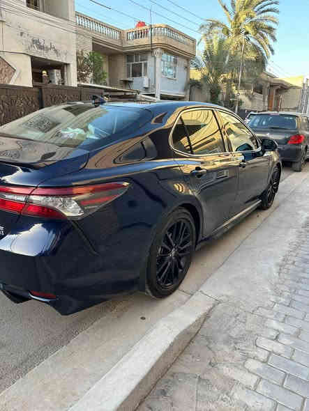 كامري XSE موديل 2022 هايبرد
رقم بغداد الجديد 
تحويل ثاني يوم 
فول مواصفات 
فتحة سقف 
شاشه كبيره 
تدفئه كشنات و ستيرن 
كشنات جلد
كشنات تحكم كهرباء السايق و الصدر 
عينة عدادات ديجيتال 
كامره خلفيه 
شفتات ستيرن
رادارات امامي و خلفي و جوانب 
لدات اماميه و خلفيه 
شاحن وايرليس 
حادث السياره بارد بكصة القماره 
و صبغ شبرين بالتكمه و بارد بداية جاملغ امامي جهة الصدر
 
مكان السياره الغزالية 
الرقم *********** بغداد
