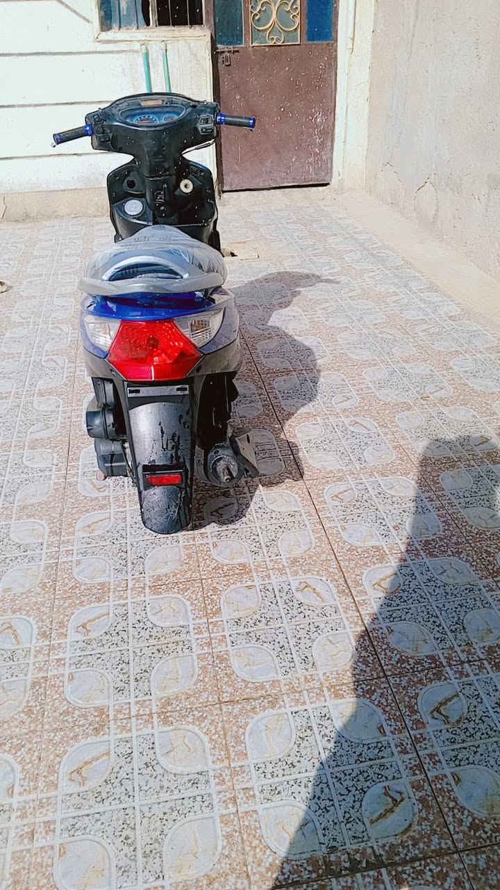 سلام عليكم شباب كامكو موديل 14نثيه سعر 600 نصال بل رقم ***********
