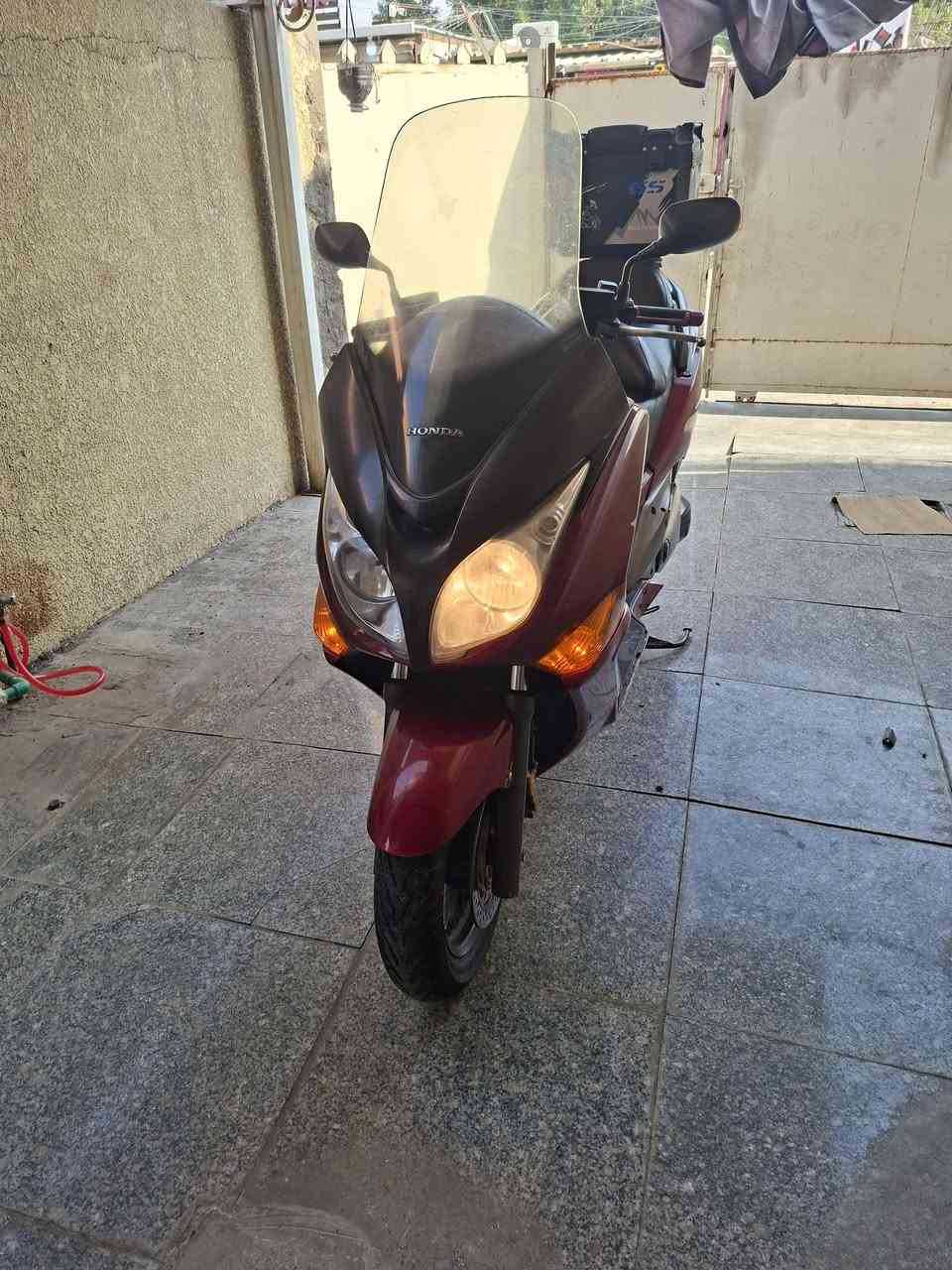 سلام عليكم
للبيع سلفر ونج جيتي رقم وسنويه بأسمي دراجه خير من الله 26$ وبيها مجال حك الجيه  للاستفسار الاتصال على الرقم ***********
